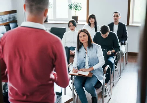 Lernen Deutsch und Fremdsprachen lernen in Sprachschule Aktiv Essen